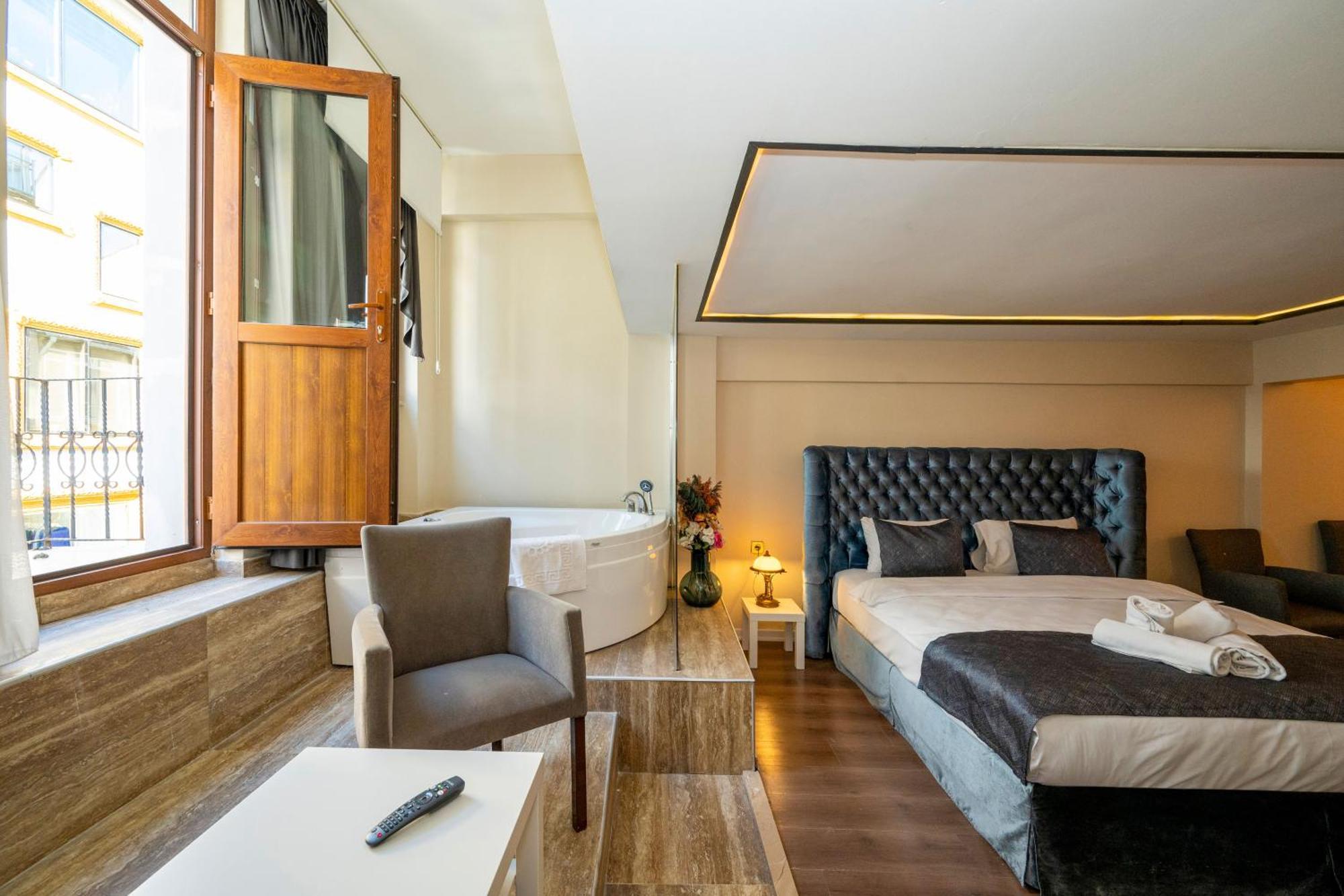 Aiza Suites Istanbul Exterior photo