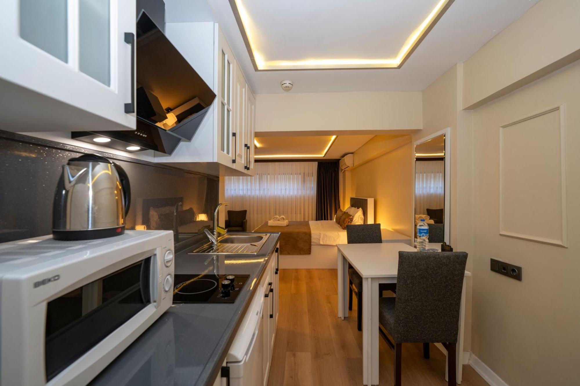 Aiza Suites Istanbul Exterior photo
